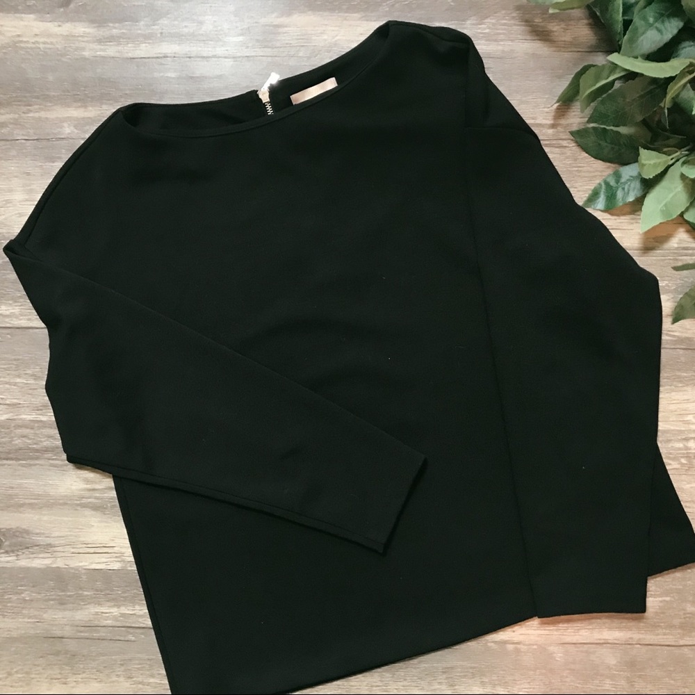 H&M black scoopneck top